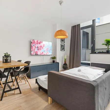 Lam Japanese Garden - Terrace - Ac * Bratislava