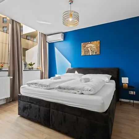 Lam The Secret - Terrace - Ac Apartment Bratislava