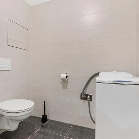 Lam Japanese Garden - Terrace - Ac Apartman