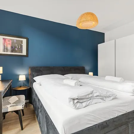 Lam Japanese Garden - Terrace - Ac Pozsony